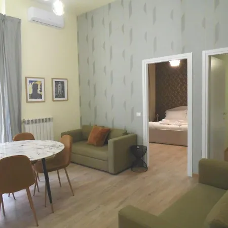 The Double Charme Apartment Neapel